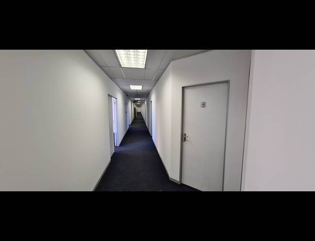 9,000M² WAREHOUSE TO LET IN MEADOWDALE